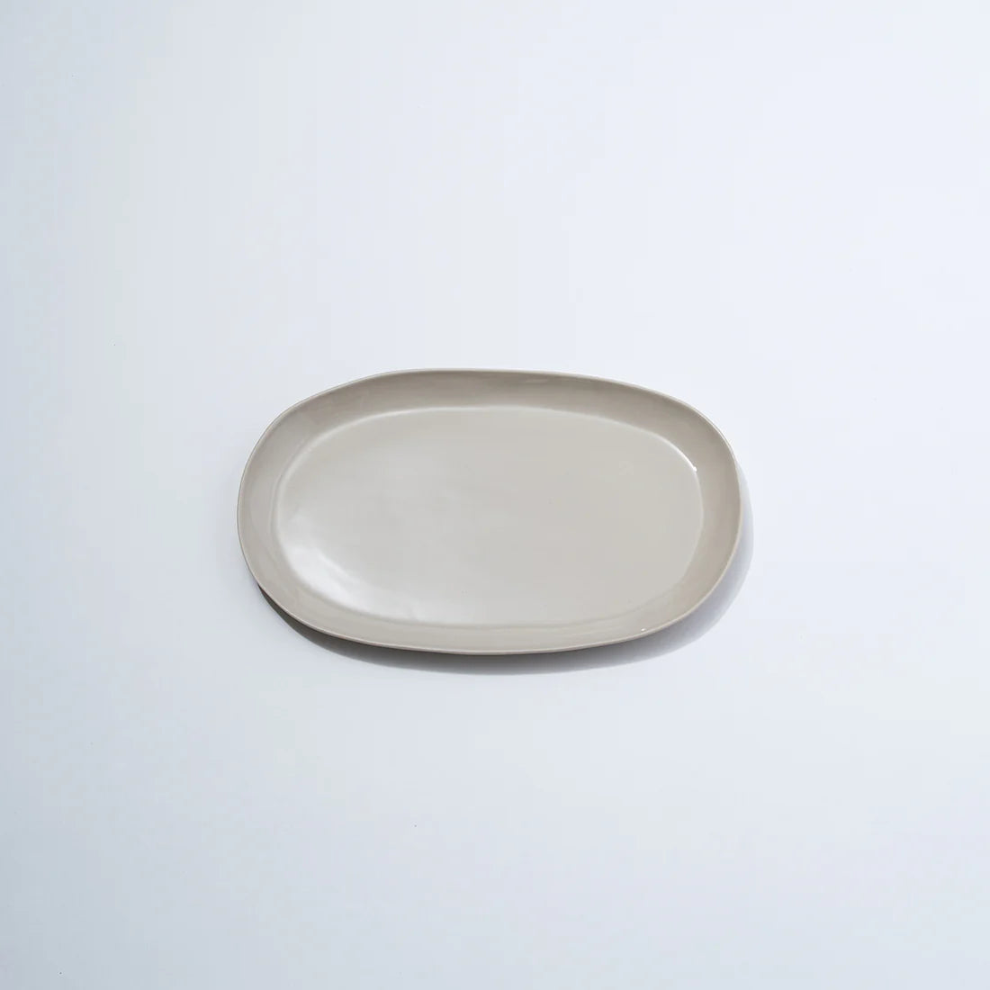 Cloud Oval Plate Medium - Chalk