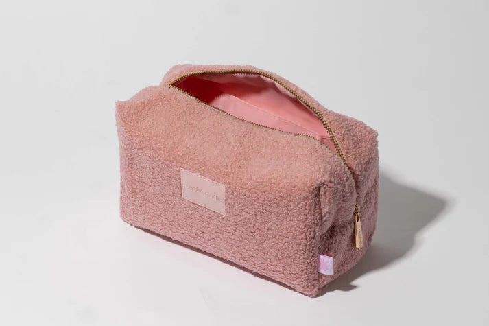 Bobbi Make up Bag - Strawberry