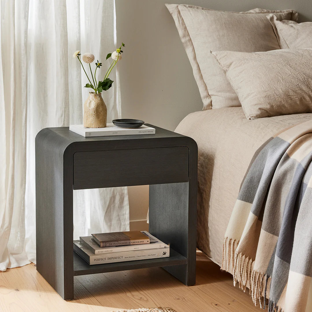 Chloe Vase - Natural